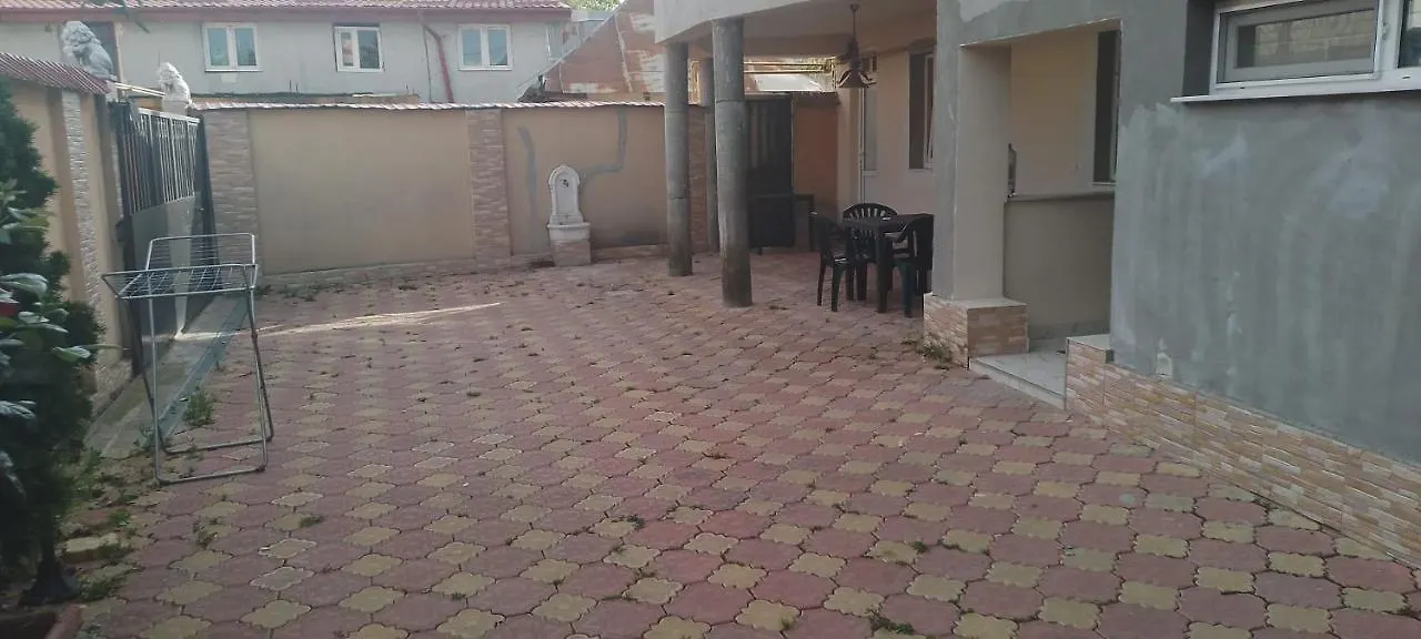 Appartamento Haq House Bucarest Alloggio in famiglia